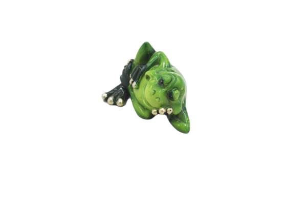 Reclining Whimsical Tree Frog Figurine with Gilt Suction Pads – Cheeky Amphibian Tabletop Statuette