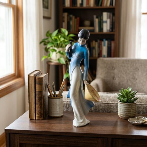 VM476-3 Hand-Painted Porcelain Maiden Figurine with Conical Hat – Elegant Strolling Lady Statue (17×7 cm)